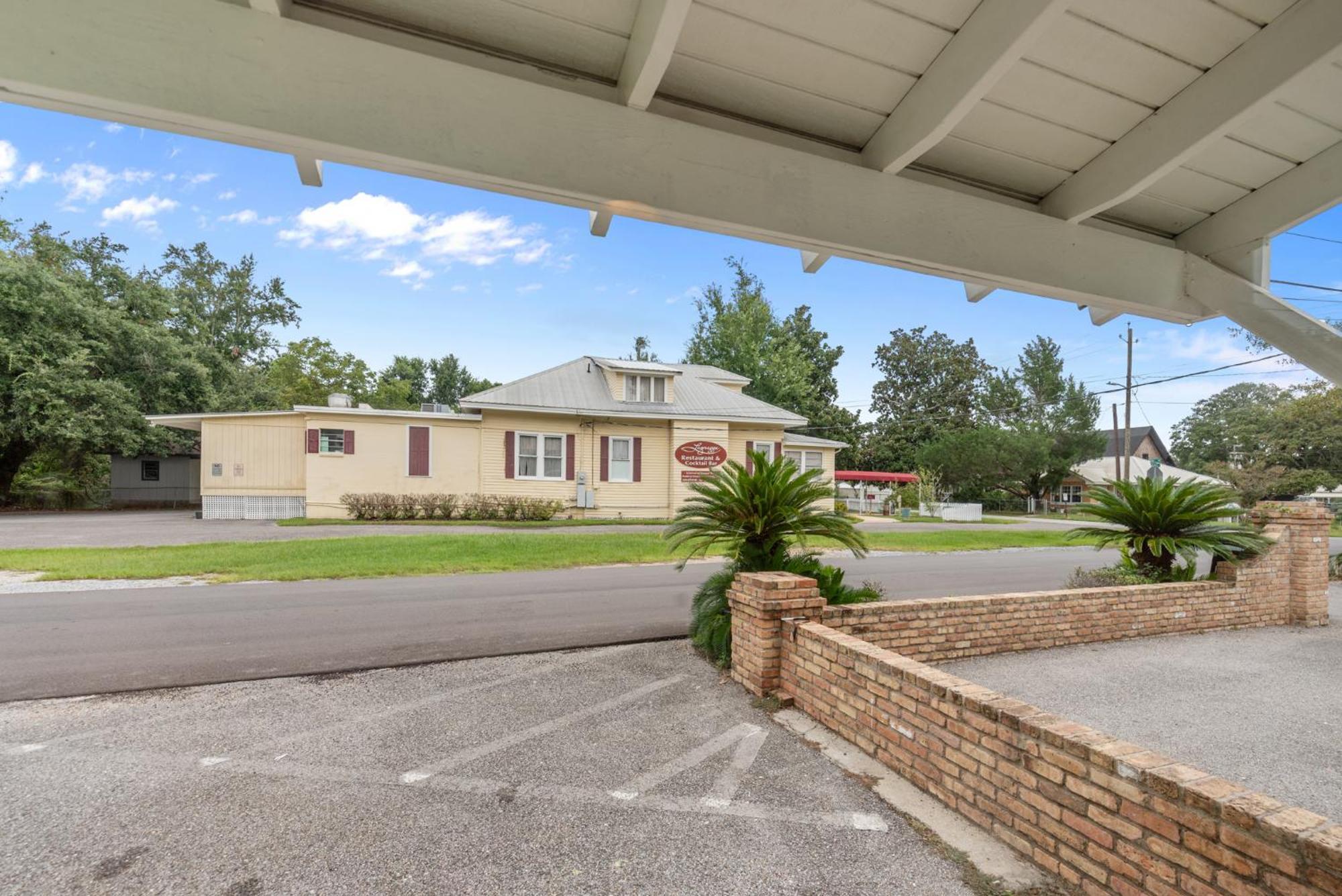 Downtown Ocean Springs Townhouse 3 Bedrooms ภายนอก รูปภาพ